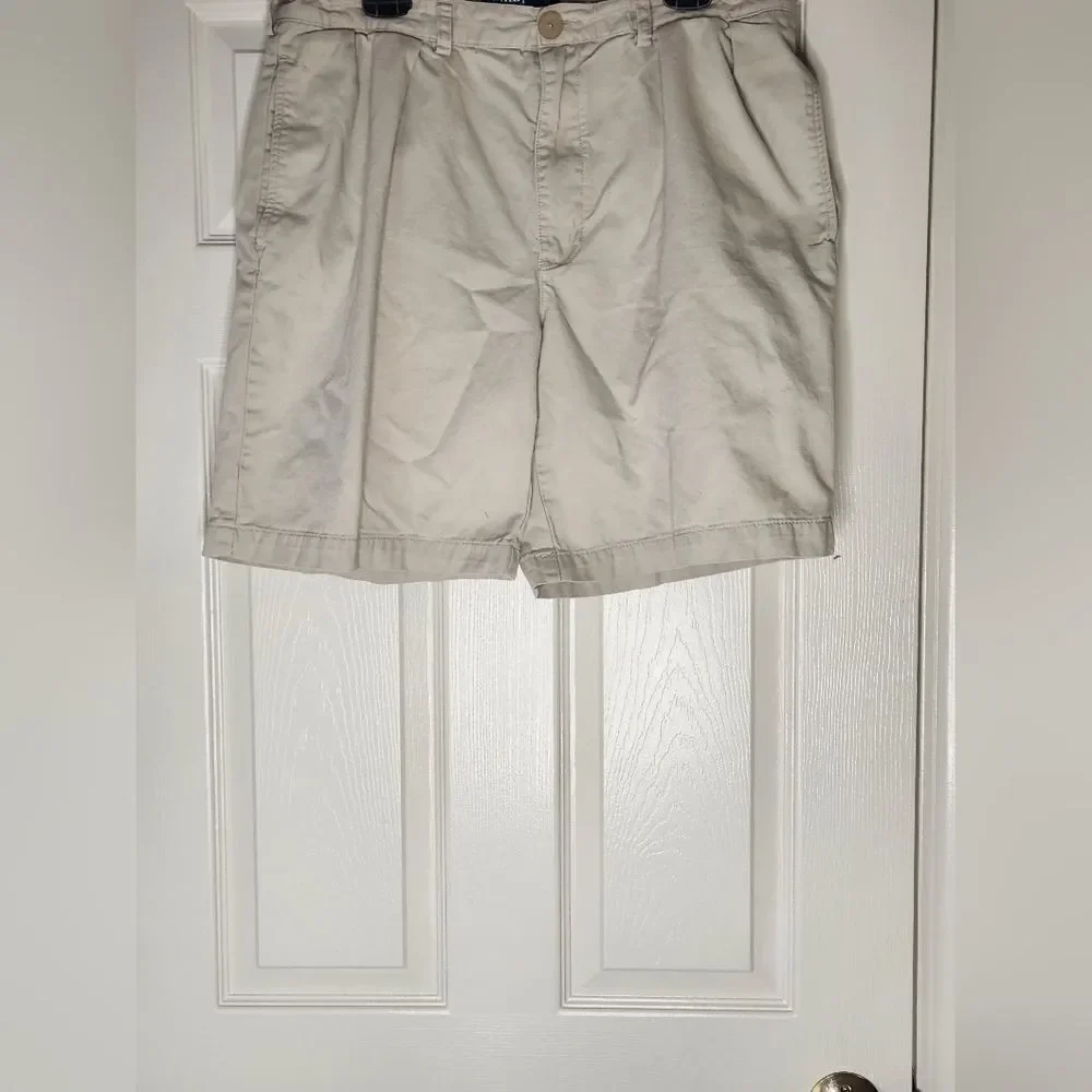 Polo Ralph Lauren Men Shorts 36x8.5 Khaki Beige Tyler Short Pleated Front Chino